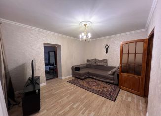 Сдаю в аренду дом, 80 м2, Махачкала, улица Кутузова, 20