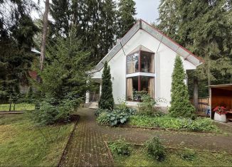 Сдаю дом, 170 м2, Санкт-Петербург, Песочная улица, 25