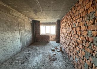 3-ком. квартира на продажу, 97 м2, Махачкала, проспект Али-Гаджи Акушинского, 397