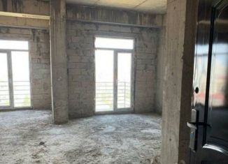 Продается 2-комнатная квартира, 89 м2, Махачкала, улица Примакова, 18