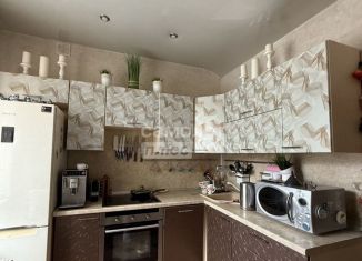 3-ком. квартира на продажу, 77.3 м2, Коряжма, Театральная улица, 5