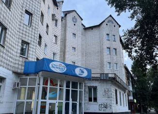 Гараж на продажу, 10 м2, Ухта, улица Савина, 7