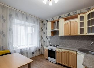 Продается трехкомнатная квартира, 80.1 м2, Верхняя Пышма, улица Уральских Рабочих, 40