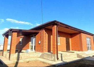 Продам дом, 115 м2, хутор Ленинакан, улица Лукашина