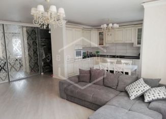 Трехкомнатная квартира на продажу, 80 м2, Калининград, улица Жиленкова, 6