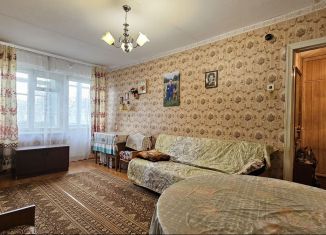 Продам 1-ком. квартиру, 32.2 м2, Боровичи, Боровая улица, 122