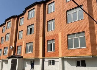 Продается 2-комнатная квартира, 70 м2, Махачкала, 1-я Акгёльная улица, 13