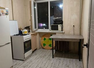 Продаю 4-ком. квартиру, 75 м2, Саратов, 2-й Московский проезд, 14