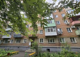 Продаю двухкомнатную квартиру, 42.6 м2, Таганрог, улица Пальмиро Тольятти, 8