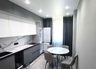 Продаю 1-ком. квартиру, 40 м2, Ростов-на-Дону, Стабильная улица, 3с2