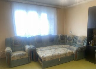 Однокомнатная квартира на продажу, 34 м2, Прокопьевск, улица Серова, 1А