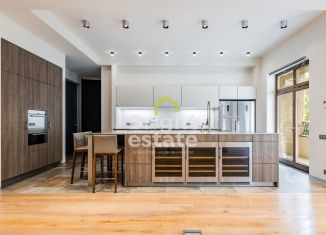 Аренда 4-ком. квартиры, 158 м2, Москва, 2-я Фрунзенская улица, 8, ЦАО