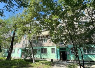 Продается 2-комнатная квартира, 30.6 м2, Благовещенск, улица 50 лет Октября, 62/6