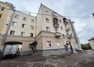 Продам 2-ком. квартиру, 48 м2, Чебоксары, улица Карла Маркса, 31А