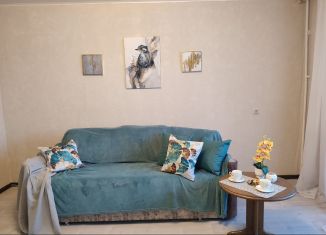 Продажа 1-ком. квартиры, 40.6 м2, Челябинск, улица Захаренко, 9