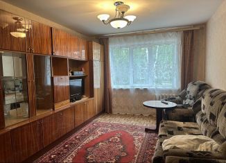 Сдаю двухкомнатную квартиру, 50 м2, Тверь, улица Артюхиной, 24к1