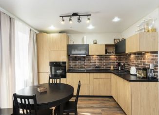 Продам 2-ком. квартиру, 81 м2, Тюмень, улица Михаила Сперанского, 37/1, ЖК Видный