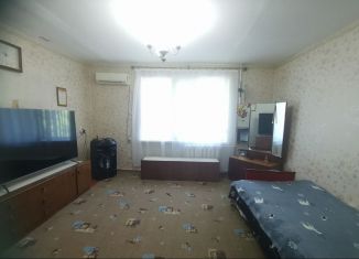 Сдам двухкомнатную квартиру, 48 м2, Краснодарский край, Советская улица, 50