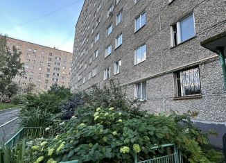 Продаю 2-комнатную квартиру, 43.2 м2, Удмуртия, улица Тимирязева