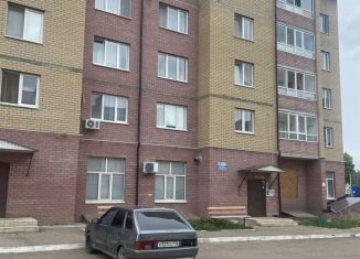 Продажа 2-ком. квартиры, 62 м2, Туймазы, улица Чехова, 4