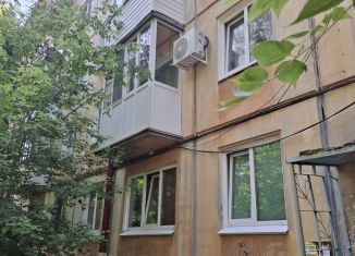 2-ком. квартира на продажу, 40 м2, Омская область, Магистральная улица, 63