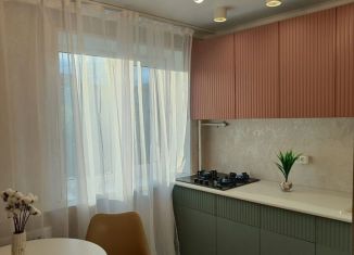 Продажа 3-ком. квартиры, 42 м2, Челябинск, проспект Победы, 182А