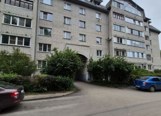 Аренда однокомнатной квартиры, 46 м2, Великий Новгород, улица Ворошилова, 2к1