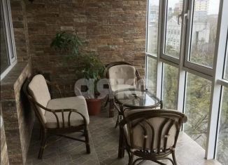 Продаю трехкомнатную квартиру, 120 м2, Ростов-на-Дону, улица Петрашевского, 36, ЖК Красный Город-Сад