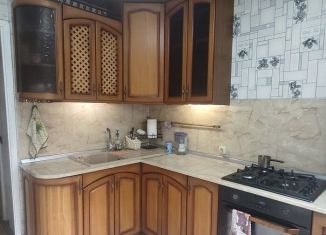 Продается 2-ком. квартира, 49.8 м2, Челябинск, улица Героя России Молодова, 14