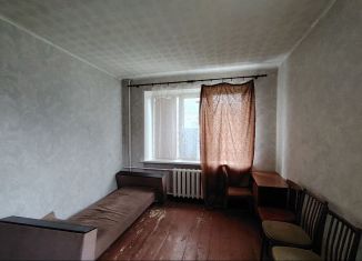 Сдам в аренду 1-комнатную квартиру, 32 м2, Ленинградская область, Волховский проспект, 43А