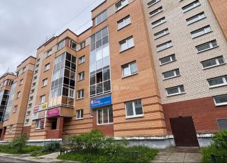 Продажа трехкомнатной квартиры, 94.8 м2, Северодвинск, улица Ломоносова, 107