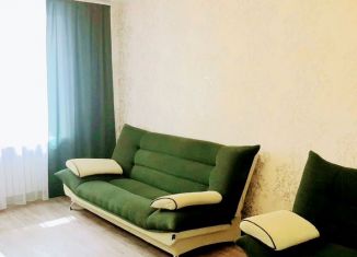 Сдается 1-комнатная квартира, 32 м2, Таганрог, улица Москатова, 21