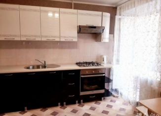 Продаю двухкомнатную квартиру, 51 м2, Ишим, улица Карла Маркса, 40