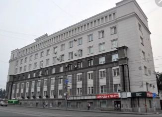 Сдается в аренду четырехкомнатная квартира, 84.5 м2, Челябинск, улица Цвиллинга, Центральный район