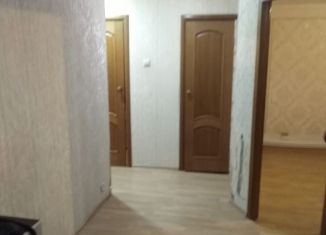 Продам двухкомнатную квартиру, 47.9 м2, поселок городского типа Змиевка, улица Чапаева, 9А