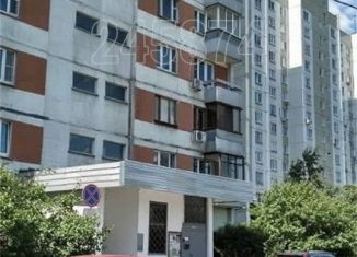 Трехкомнатная квартира в аренду, 75 м2, Москва, Новокосинская улица, 17к5, район Новокосино