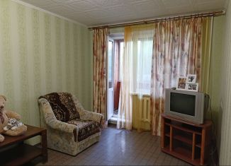 Продам 2-комнатную квартиру, 56.7 м2, Каменногорск, Ленинградское шоссе, 94