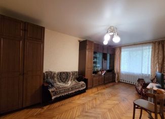 Продам 3-комнатную квартиру, 58 м2, городской посёлок Лебяжье, Комсомольская улица, 2