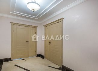 Продам двухкомнатную квартиру, 117 м2, Москва, Большой Каретный переулок, 24с2, метро Цветной бульвар