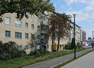 Продаю 4-ком. квартиру, 59.6 м2, Елец, улица Коммунаров, 68