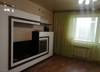 Продается 3-комнатная квартира, 66 м2, Полысаево, улица Шукшина, 27