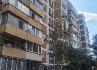 Продается 1-комнатная квартира, 33 м2, Краснодар, Уральская улица, 174, микрорайон Комсомольский