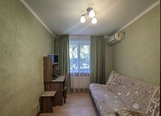 Продается 3-комнатная квартира, 50 м2, Краснодарский край, Новороссийская улица, 264