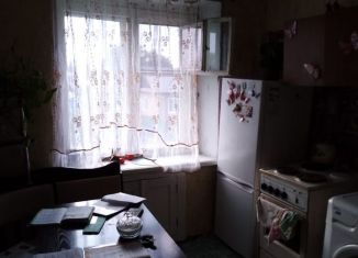 2-ком. квартира на продажу, 42 м2, поселок Комсомольский, Кемеровская улица, 2