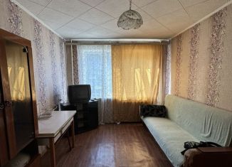 Сдается в аренду однокомнатная квартира, 18 м2, Кемерово, улица Сибиряков-Гвардейцев