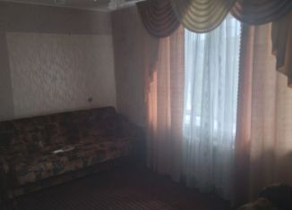 Продается 2-комнатная квартира, 42.1 м2, село Нижнетроицкий, улица Гагарина, 2