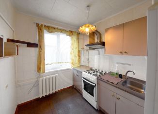 Продается 3-комнатная квартира, 47.5 м2, Оренбург, проспект Дзержинского, 12/1, Дзержинский район