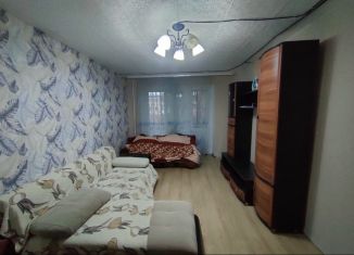 Сдам двухкомнатную квартиру, 47 м2, Екатеринбург, Коммунистическая улица, 4, Коммунистическая улица