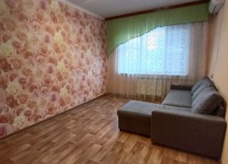 Сдаю в аренду 1-ком. квартиру, 35 м2, Белгород, проспект Ватутина, 12