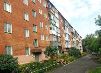 Продается 2-комнатная квартира, 41.3 м2, Омск, Олимпийская улица, 1